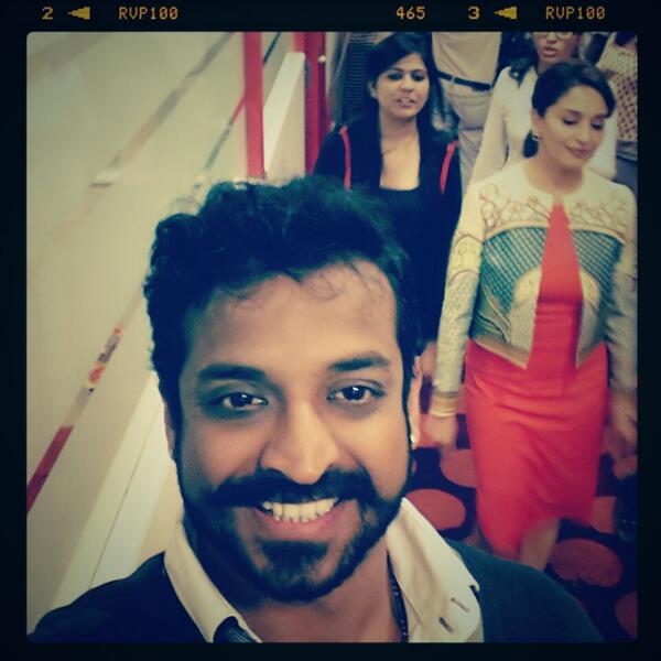 Embedded image permalink