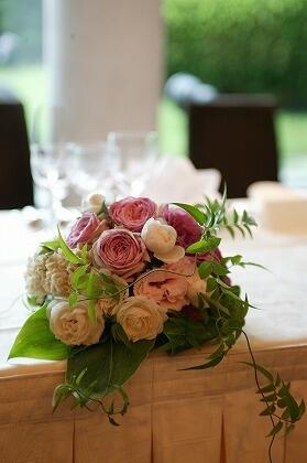 weddingloadjp's tweet photo. 親族の顔合わせ食事会の基礎知識♪
両家の顔合わせが素敵な思い出となり
仲のいい家族づきあいができますように☆
⇒https://t.co/SoZzZl4nB0 
　
https://t.co/ODBH9EIupg