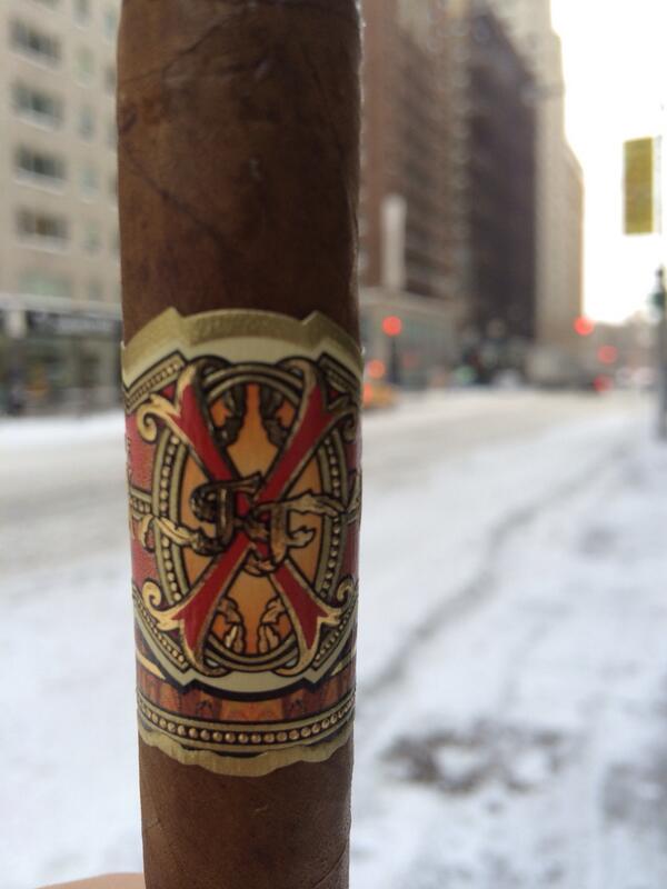 DeLaConcha's tweet photo. Enjoying an OpusX on this snowy morning in NYC @DeLaConcha @fuentecigars http://t.co/JbdjgPH9KR