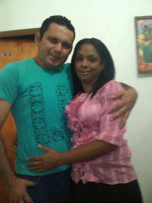 braisermarhubi's tweet photo. Mi esposo más lindo http://t.co/Q2S2X9TpVq