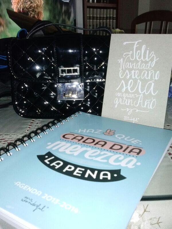 MjesusRivas90's tweet photo. Gracias @Iby24 por estos regalitos!! http://t.co/aTJ57ictRj