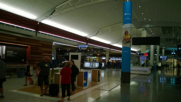 nzSQLguy's tweet photo. @nathanm windows 8.1 in full force... http://t.co/GpCrluF8Pa