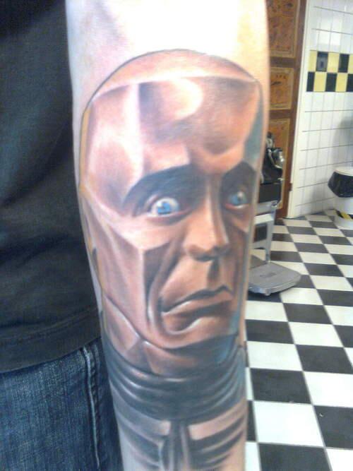 culttattoos's tweet photo. Top props to going big and getting it on your arm... KRYTON from RED DWARF tattoo #Kryton #tattoo #reddwarf http://t.co/Qxnzzt9Ygs