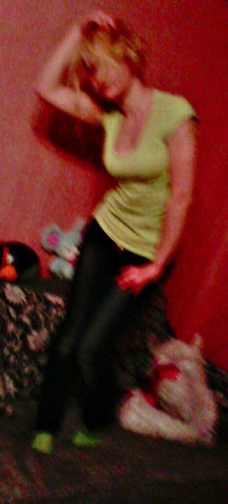 Antonina_rus's tweet photo. Без веселья скучно жить. Иногда лучше выглядеть дурачком, чем сидеть и грустить *-* http://t.co/4md6DbJoer