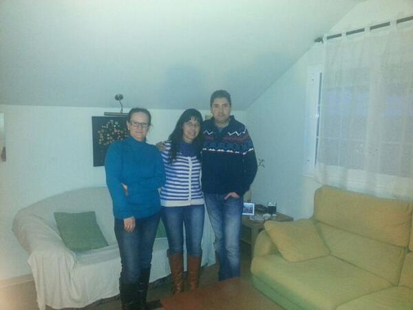 En la nueva casa de <a href="/JHernandezGar/">Juan Hernández</a>  pasando una grata tarde de lluvia con <a href="/Marisolcere/">Marisol Cerezo/❤ @marisolcerezo.bsky.social</a> <a href="/MartaLucasMarco/">Marta Lucas</a> :D