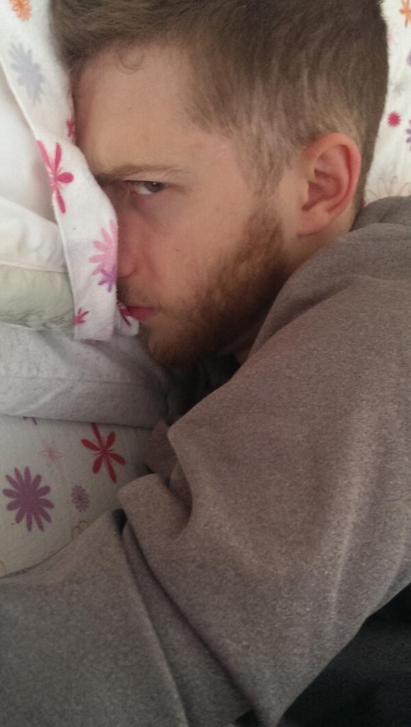 Chelsea7_24's tweet image. Someone is Mr. Grumpygills. #morningperson #floralsheets #bestfriend