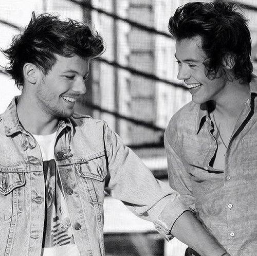 Larry_Dialogues tweet picture