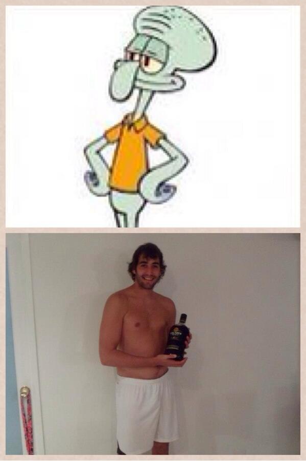 Maxipaolone's tweet photo. @keloissa @santibott jajaja este calamardo tiro una mala jajajaja http://t.co/XzgTFUEXJg