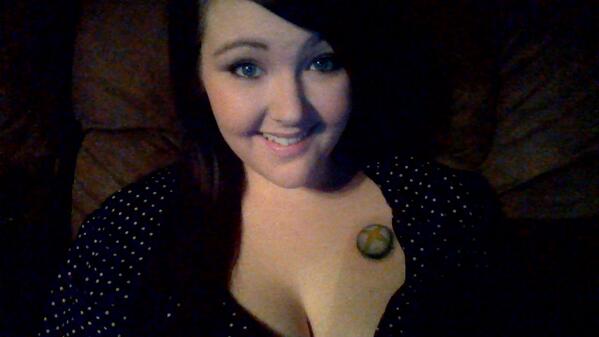 WarTurtleBabe's tweet photo. My #sexy #xbox #tattoo :) #HappyNewYear http://t.co/uRO7K56C91