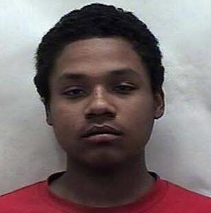 CstSmith's tweet photo. Seen him? Red Deer @rcmpgrcpolice release pic of murder suspect considered armed &amp; dangerous. Call 403-519-7306 #yyc http://t.co/LvjIqTDk4e