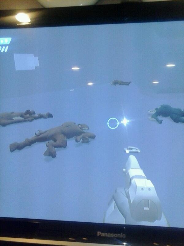 Frisbae's tweet image. Looks like Halo is a bit messed up.... #NoTextures