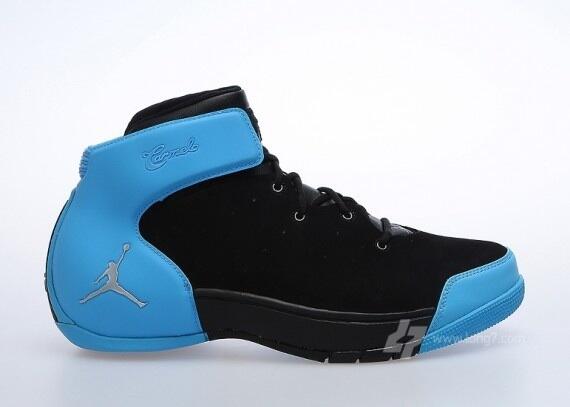 Tranding's tweet photo. Jordan Melo 1.5 - Black / University Blue release on 01/04/2014 for $120 via @KicksOnFire #KoFapp http://t.co/lj8Sgtae3M