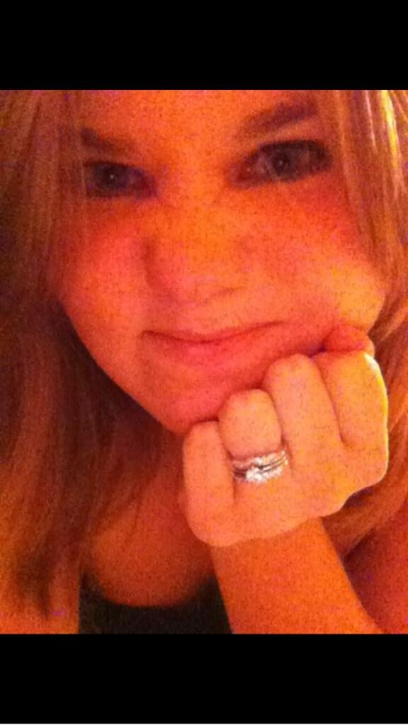 meredithblair09's tweet photo. #gameface http://t.co/ivdHS1RqnT
