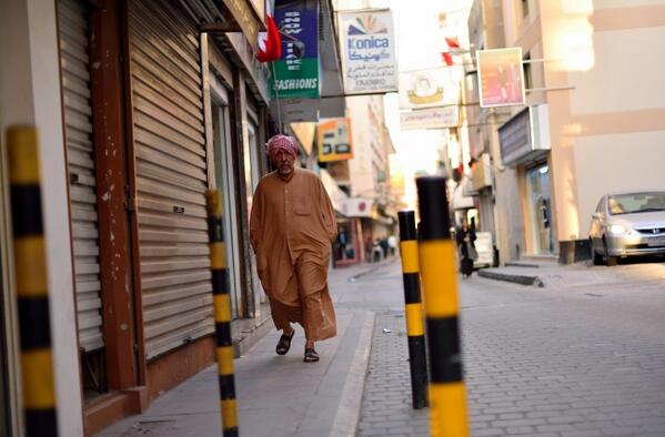 The Arab man 

For HQ asimkv.com/#!street-life/… 

#‎photography #‎streetphoography #‎bahrain