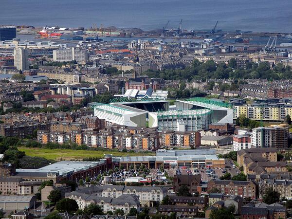 World_Stadiium's tweet photo. Easter Road - Opened 1893-Owner @HibernianFCClub -Capacity 20,421- @HibernianFans - @HibernianFCNews - @Hibs_Offical http://t.co/e4LzjwvpHb
