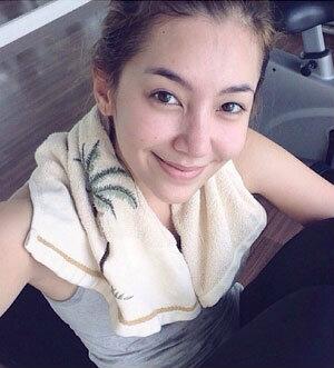 ncybenz's tweet photo. 10 อันดับ ดาราหน้าใส ไม่แต่งหน้าก็ยังสวยเกิด (http://t.co/ycRrLTWU2H) update 17/12/13
5.เบลล่า ราณี http://t.co/HyCVEBRRpm