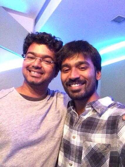 Vijay and Dhanush had blast.. dance.. fun time together!