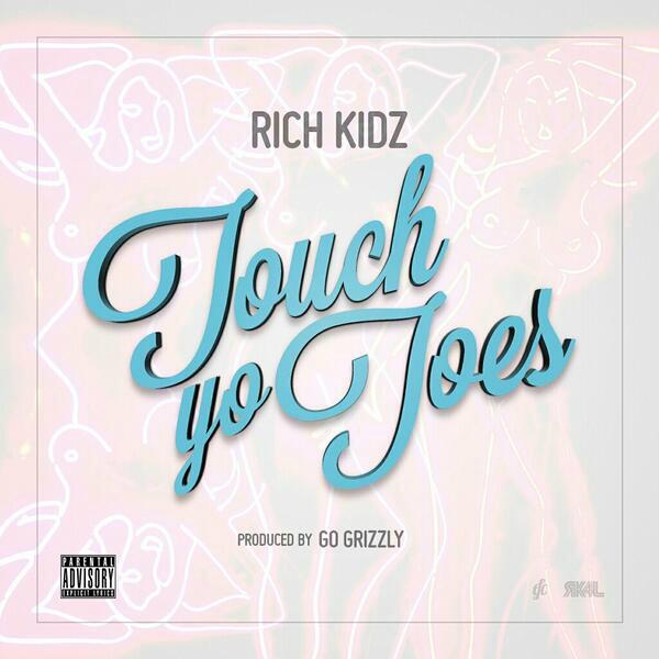 RICHKIDz4L's tweet photo. Shawty don't complain. She just do her thang .... #RK4L #TouchYoToes #NewShit #ComingSoon http://t.co/FvtojLmq8u