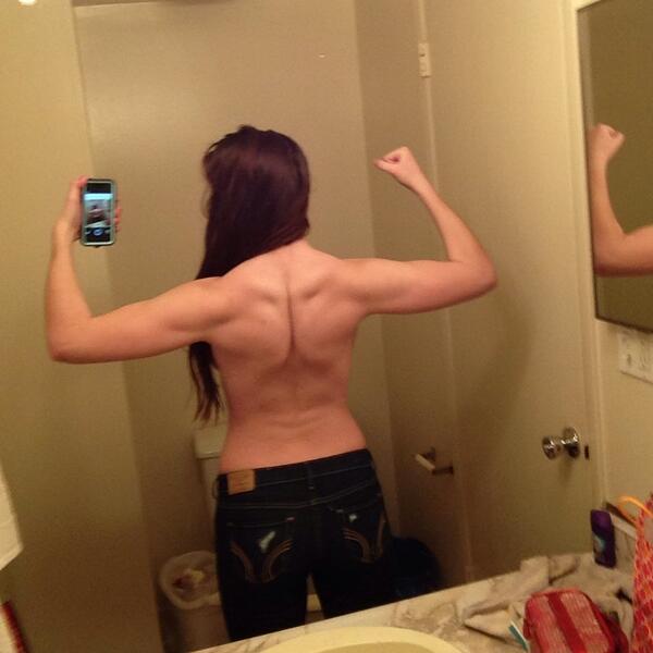 BeautiFit101's tweet image. #backslip 😬