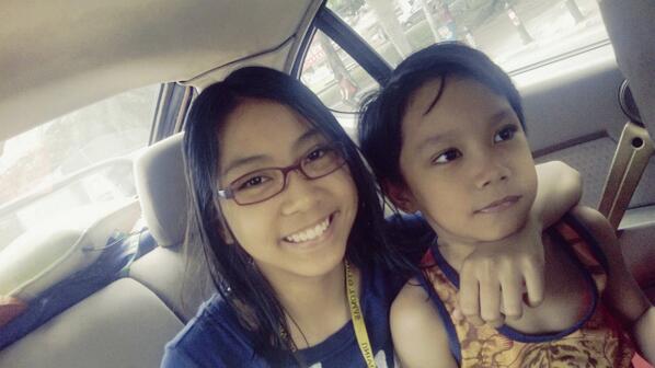 AudreyMusic's tweet photo. Got my new eye glasses! ~Excited to wear them to school~ http://t.co/9choRlhZrQ