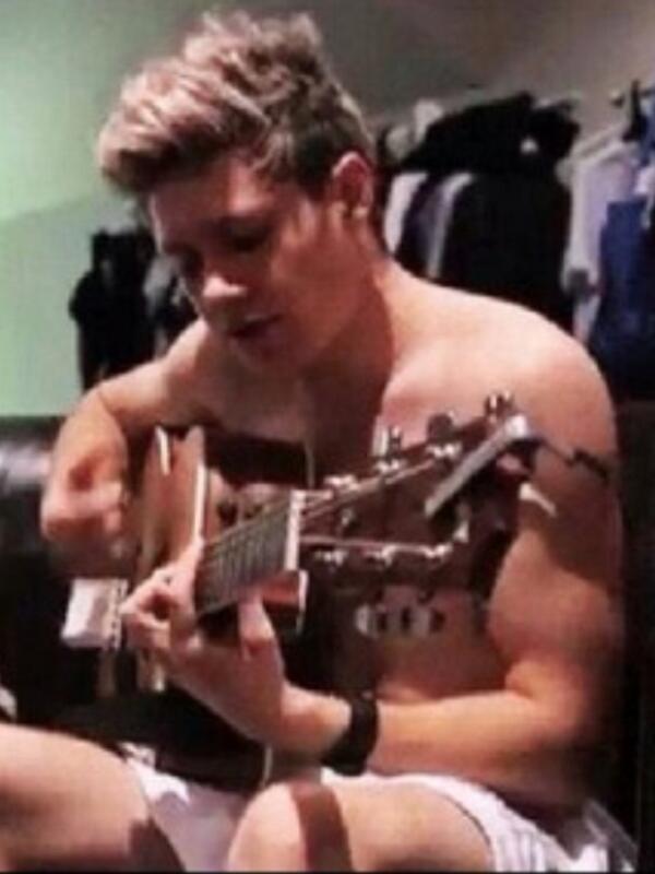 CollinPLAR's tweet image. 😉