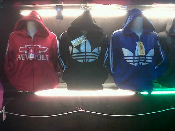 Yo yo untuk para ladies pecinta sweater ,harga terjangkow 70k saja