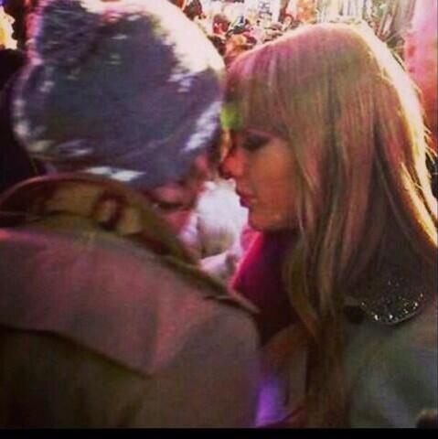 noitsbeckyy's tweet photo. over a year since http://t.co/0nmrzDYBCj
