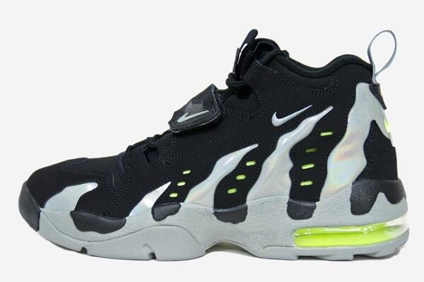 Tranding's tweet photo. Nike Air DT Max 96' - Black / Mica Green release on 01/09/2014 for $130 via @KicksOnFire #KoFapp http://t.co/EThTFlU6pD