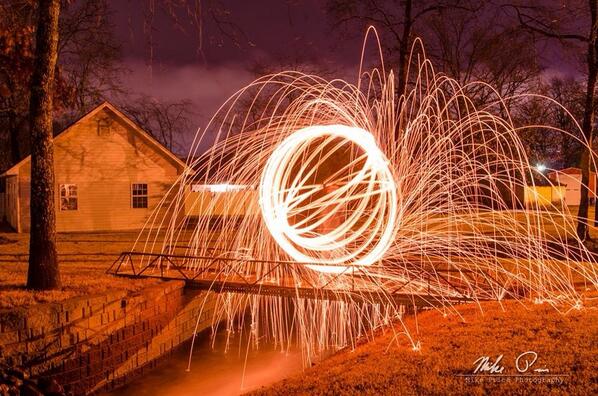 mikepricephotog's tweet photo. #steelwoolspinners #lightpainting #nightphotography #timedexposure #nikonphotography http://t.co/cC8MoYdYF8