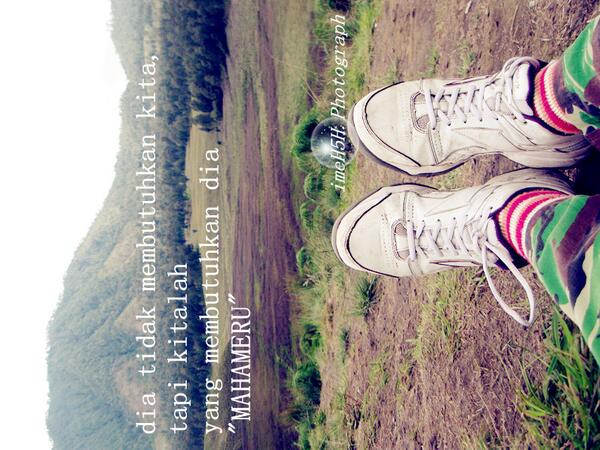Mapala_UPI_pwk's tweet photo. pesan singkat untuk kalian dari mahameru :)
#pesanPMG http://t.co/CphNYyjsho