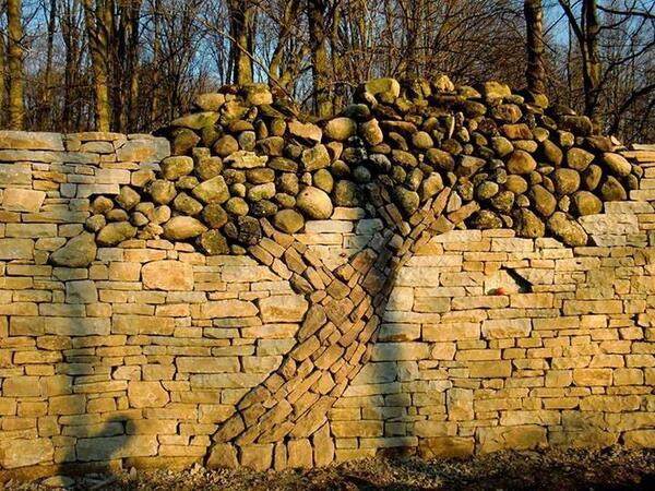 StacyVChangtvt's tweet image. Rock Wall Artwork