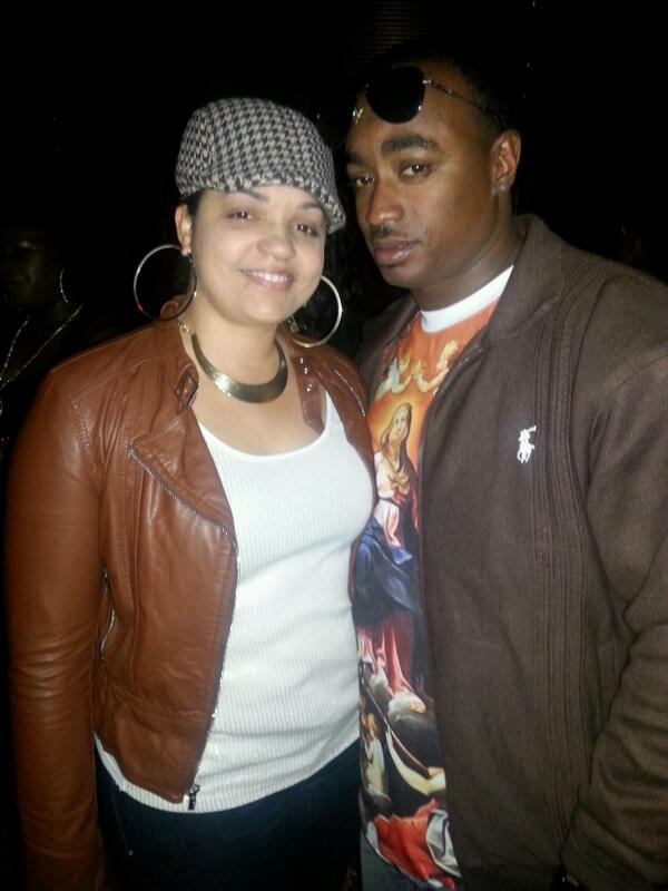 TheRealTrenitty's tweet photo. At it again.... night life !!!!! http://t.co/Oua28sLZUb