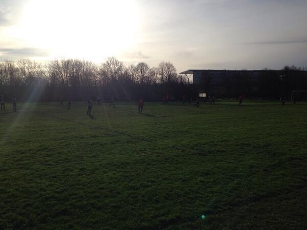 SherForceFC's tweet photo. Easy like Sunday morning http://t.co/qpI5UxQ1A6