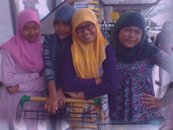 Jossy_sst's tweet photo. #nicepict #instamoment #Gitta @w_dieand http://t.co/yoxqu9PTMK