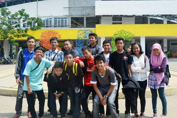 Jossy_sst's tweet photo. SAC w/ @addenth27 @A_R_P_P @NugrahaAdnan @NRohmanudin @faadel_ http://t.co/P6G2ilqSwF