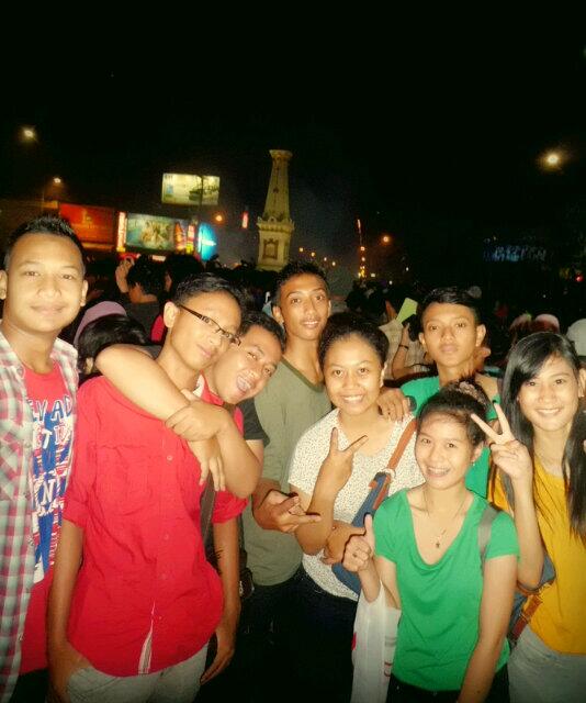 dijogja's tweet photo. #JogjaPict » @mumudHTP: Hallo 2014 ♥ @ninissdwi @silviakocan @ringga_garenk @LiawanHendra @KeJogjakarta #JogjaPict http://t.co/3oqCfdlwai"