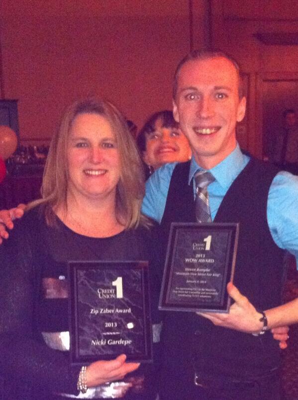 Tried to say hi <a href="/LetDaLiquorTell/">lee</a> but all them others were up in your bid ness. So hey.