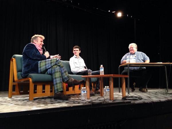 Me, the fabulous <a href="/Topnav100/">Howard Davies</a> and <a href="/OsianPryce/">Osian PRYCE 🏴󠁧󠁢󠁷󠁬󠁳󠁿</a> on stage in Welshpool last night raising funds for Welsh Air Ambulance