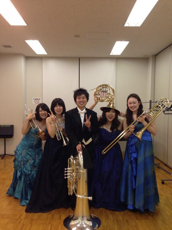 Ottone_Quintet's tweet photo. お久しぶりです(*^^*)
昨年2月に1stコンサートを終え、次回は4月17日(木)阿倍野区民センター小ホールにて2ndコンサートを行うことになりました。
また詳細は追ってお知らせさせていただきます。
皆様どうぞお越しくださいませ。 http://t.co/hcLG3kQFwf