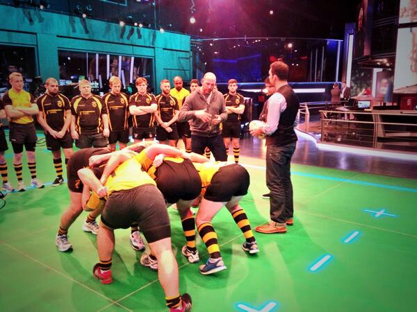 rugbyontnt's tweet photo. Today's #btsportrugby demo with @chinehamRFC @dallaglio8 &amp; Alex Sanderson live on @btsport 2 http://t.co/12qOHatZlr