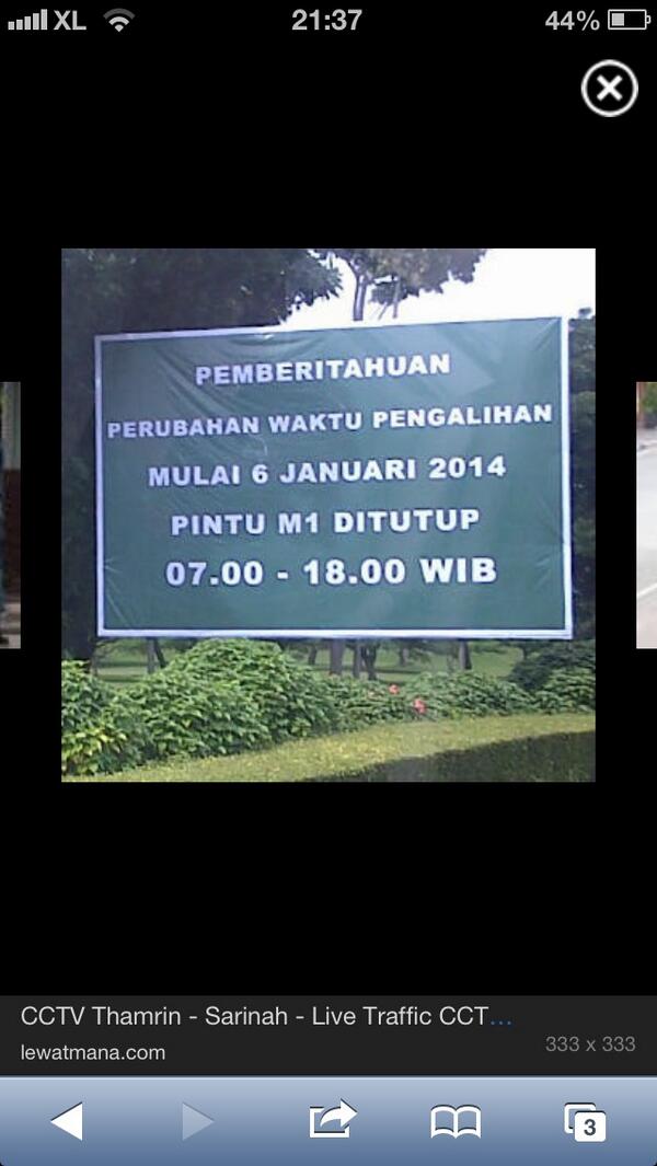 tutut_ly's tweet photo. Udah kayak anak sekolah aja kalo telat gerbang ditutup =) http://t.co/t3e6DvN0nB