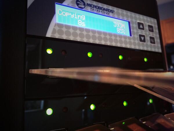 shuffleboxpro's tweet image. #usbduplication Sunday!