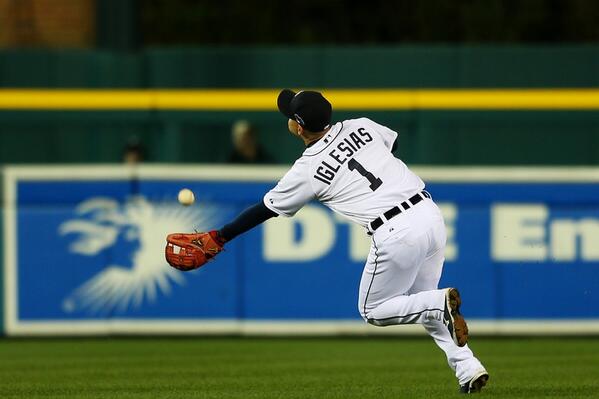 Cut4's tweet photo. Happy 24th birthday to @tigers SS @JoseIglesias_SS. http://t.co/SlBaRSqdIt