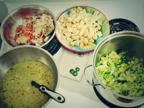 katekirkby's tweet photo. I made homemade chicken broth and turned that into chicken leek soup holy moly I'm a #mtlfoodie #mtlchef http://t.co/ljFNFcQpLa