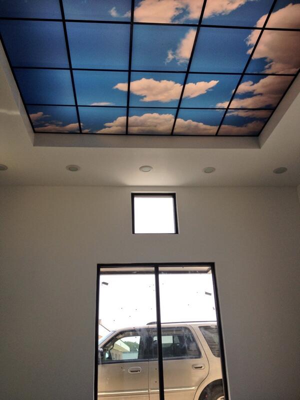 RoadRunnerRally's tweet photo. Could your ceiling use one of these? http://t.co/Wfh1cbd5xy http://t.co/IrmSwsmRaQ