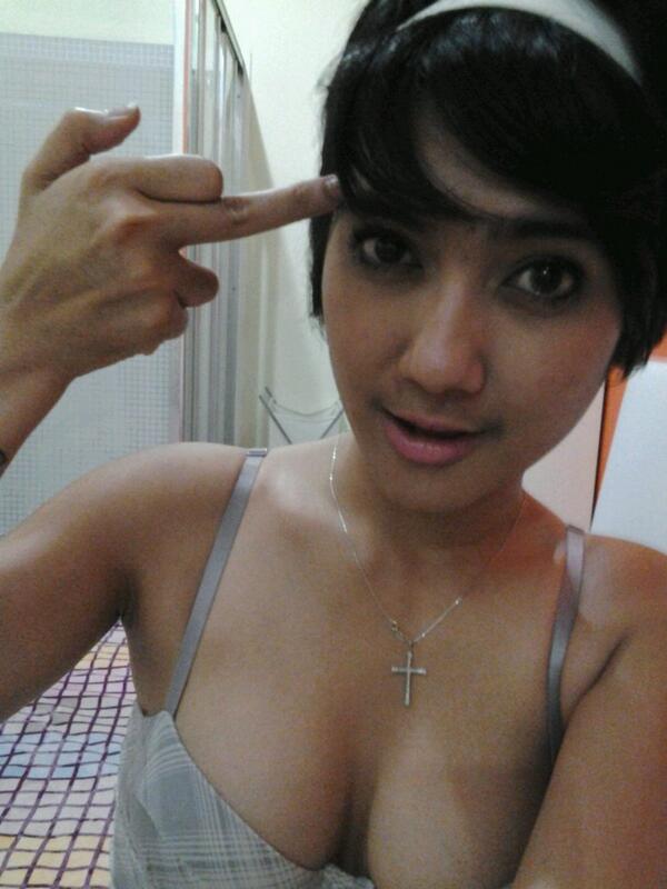RealMe_ReviM's tweet photo. http://t.co/n7Mwzcea9e