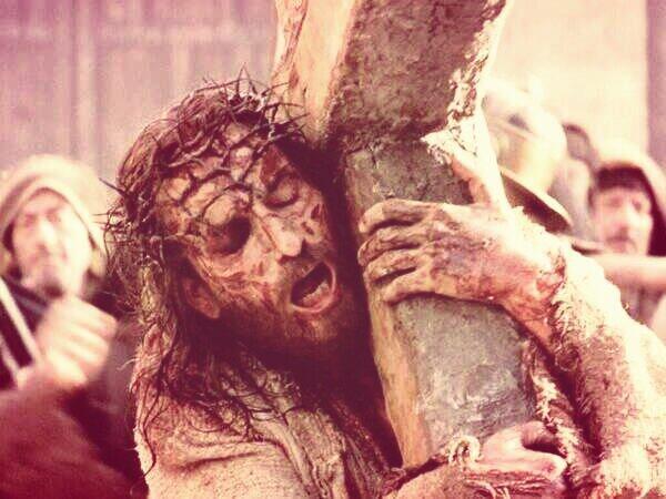 cchillzone's tweet photo. A naked girl can get 100k rt's, how many can Jesus get? 🙏❤ http://t.co/iFcht0JQQf