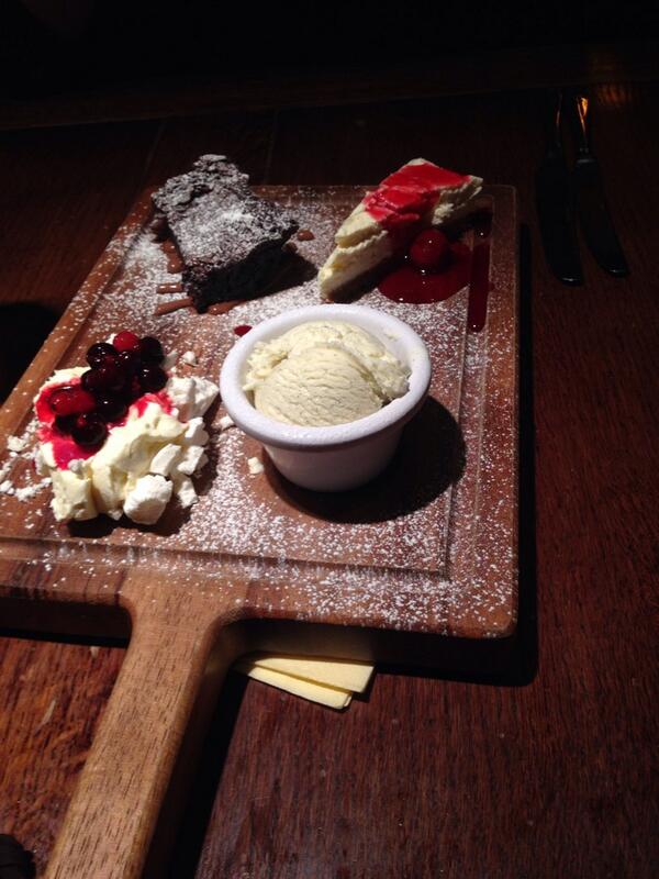 Maddie29G's tweet photo. So my diet didn't go to well lol! Lovely night with my girl! @lwarren92 http://t.co/ptXckdTLBQ