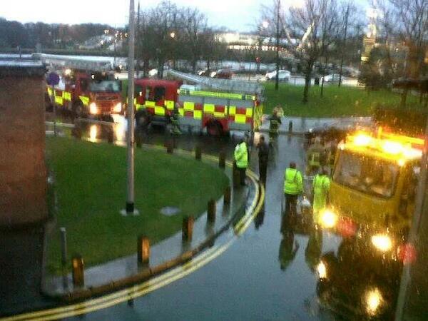 Sandbags being placed around the Victoria Market carpark area in #Derry ahead of high tide expectations tomorrow.