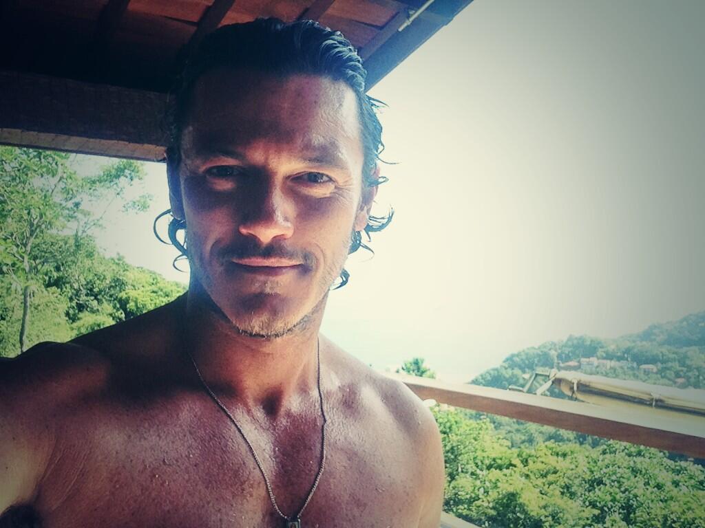 Luke Evans on Twitter "Bye Rio. What an awesome city you are. http//t